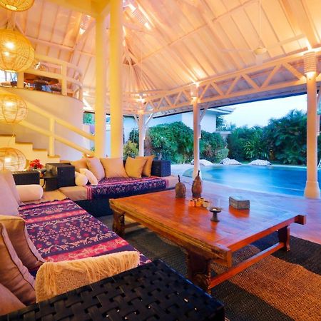 La Villa Oberoi Seminyak  Ngoại thất bức ảnh